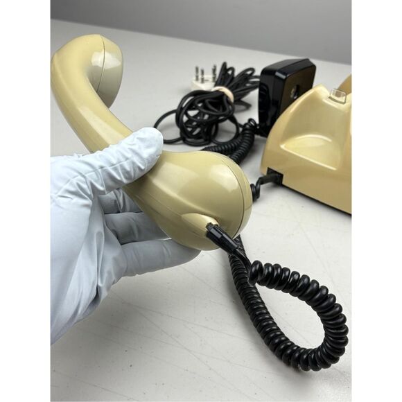 Vtg Ericsson PTT T65-TDK Dutch Beige Touch Tone Telephone w/ Microphone Handset - Picture 6 of 10